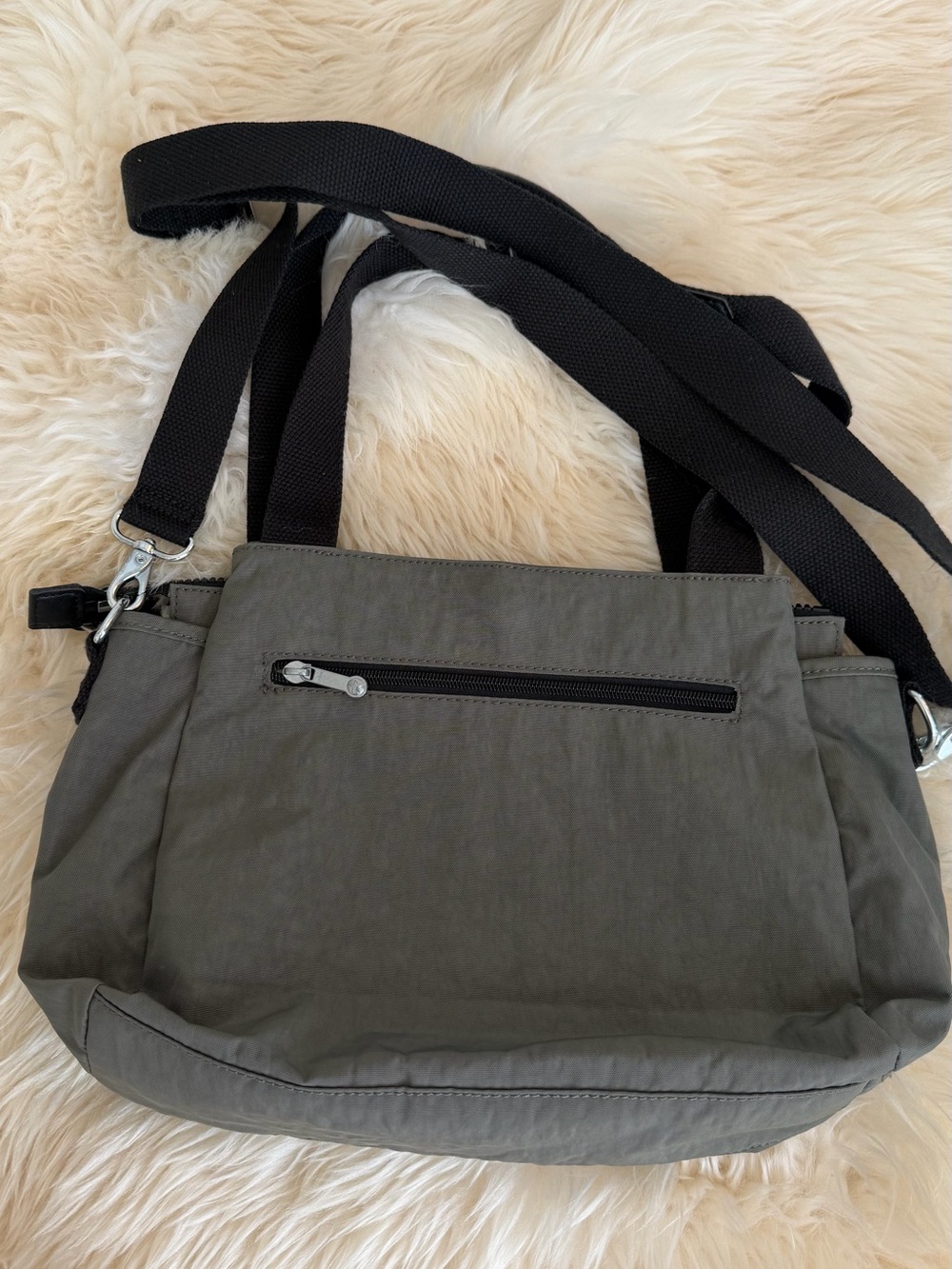 Kipling Olive Green Convertible Shoulder Bag with Black Straps - Picture 6 of 7